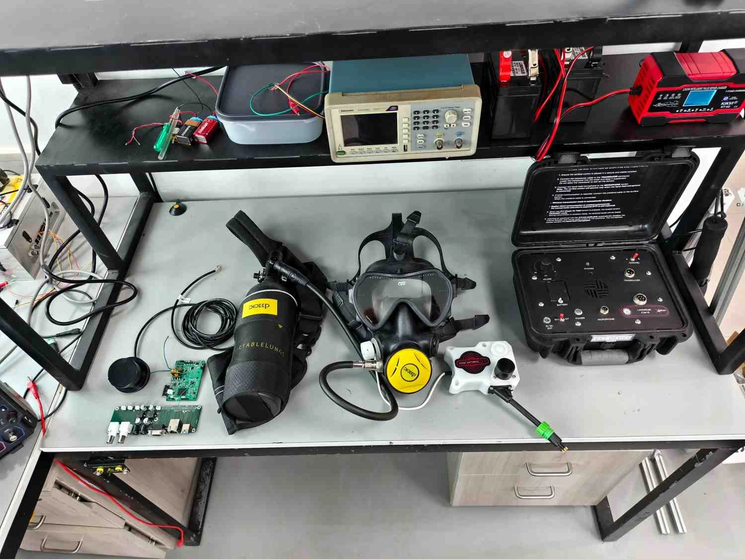 Diver Communication System